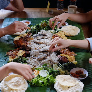 5 Tempat Makan A la Kembulan di Berbagai Kota. Pastikan Kamu Sudah Pernah Coba!