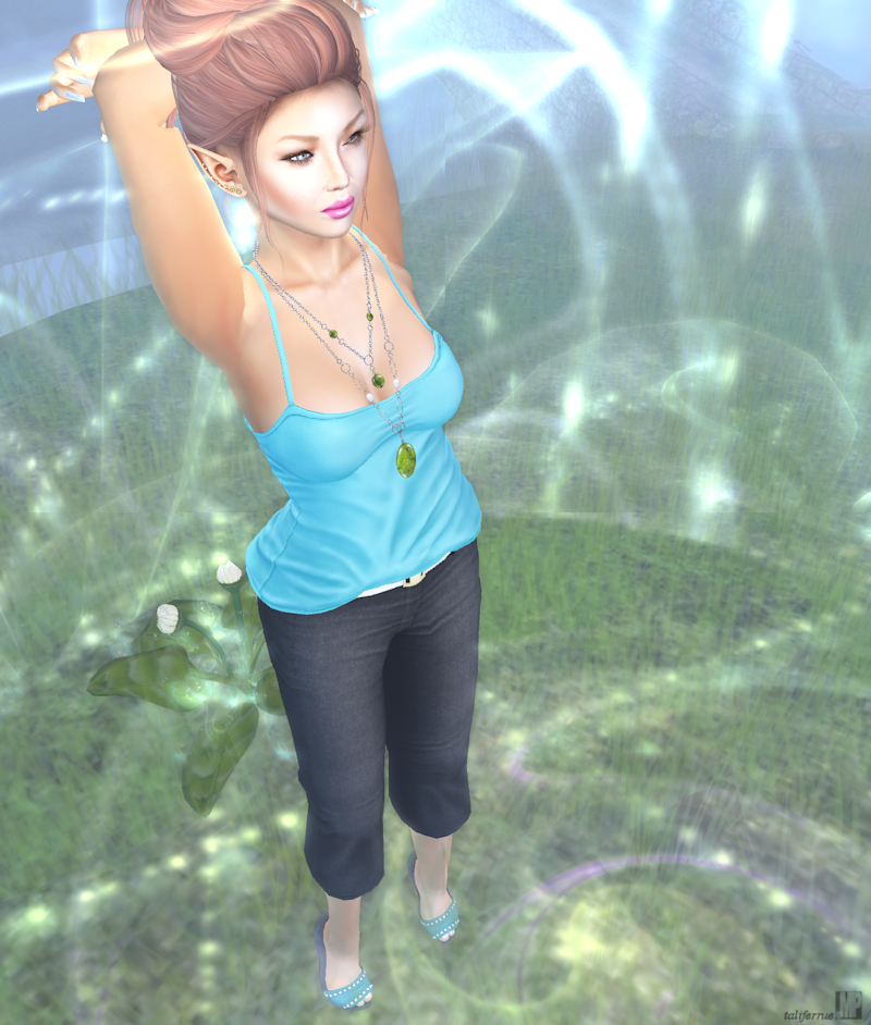 Second Life Avatar Virtual Fashion Review 