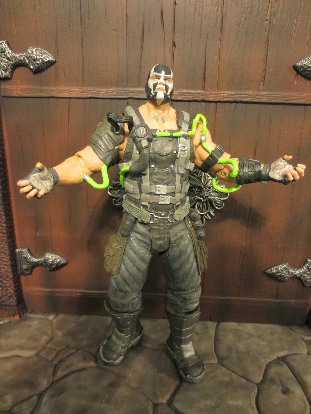 Action Figure Review: Bane from Arkham Origins by DC Collectibles