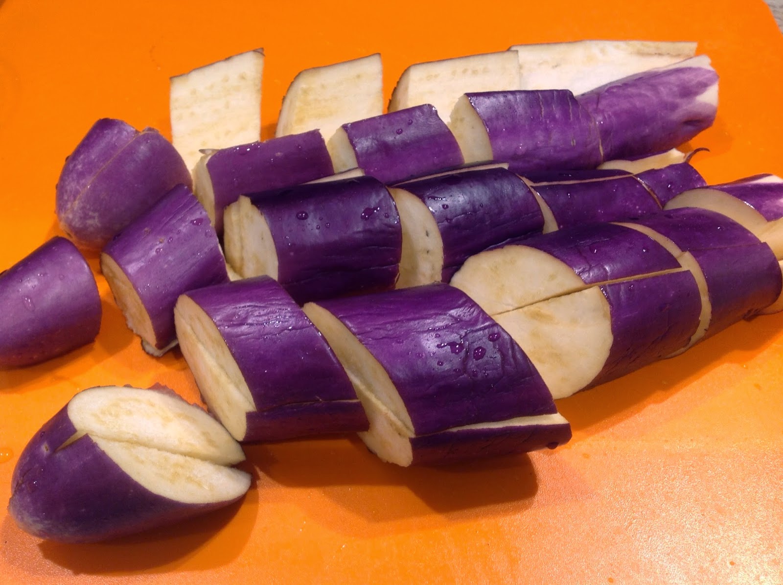 chinese eggplant sliced