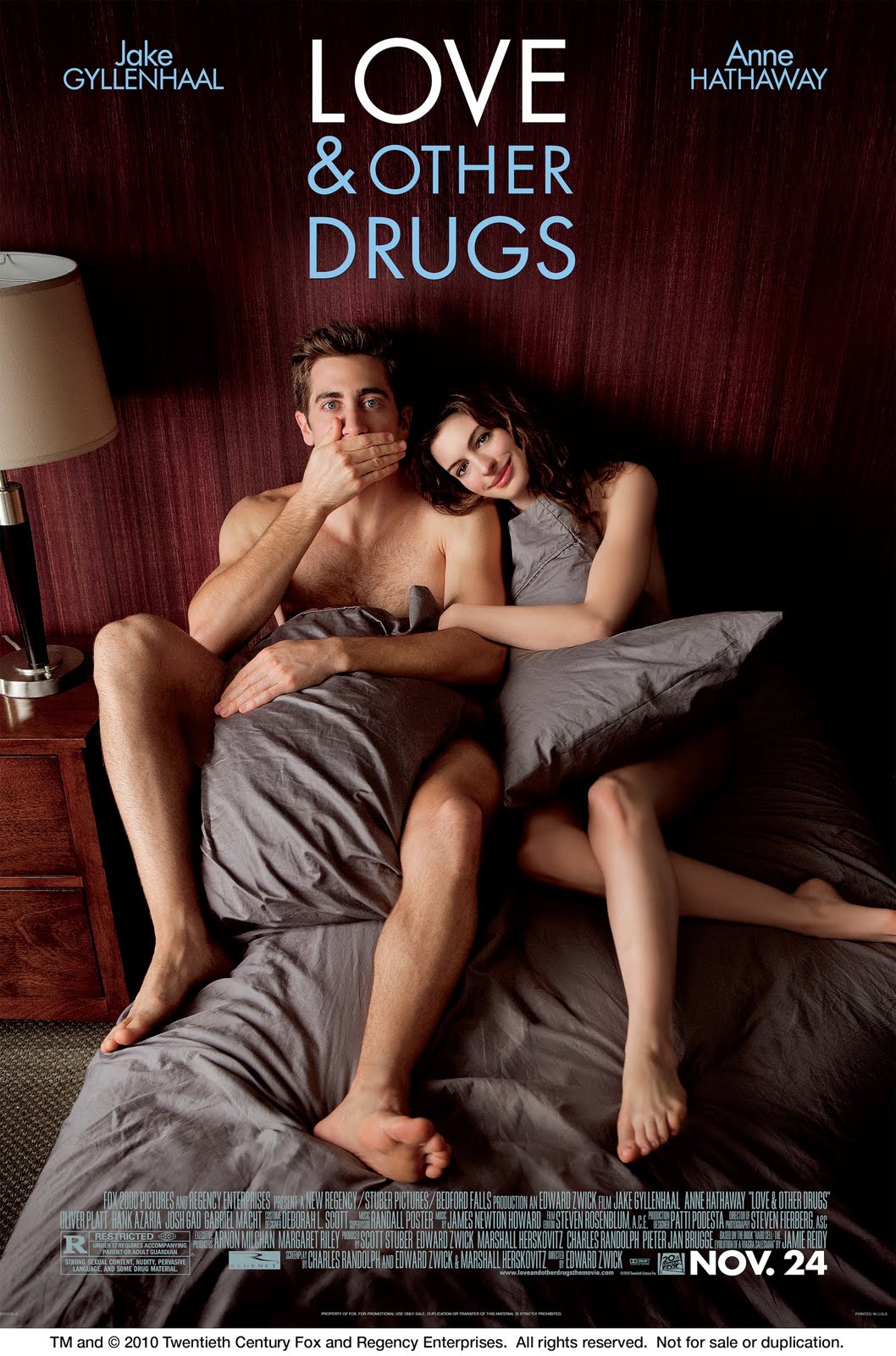 http://3.bp.blogspot.com/-nQ1EnI7e5nQ/TV2JPGMLhgI/AAAAAAAABXw/okmgOhtz6bA/s1600/love-and-other-drugs-poster_txt_rgb.jpg