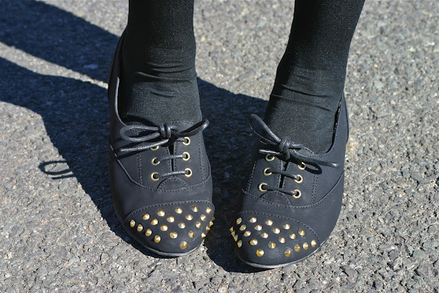 gold stud shoes  | house of jeffers