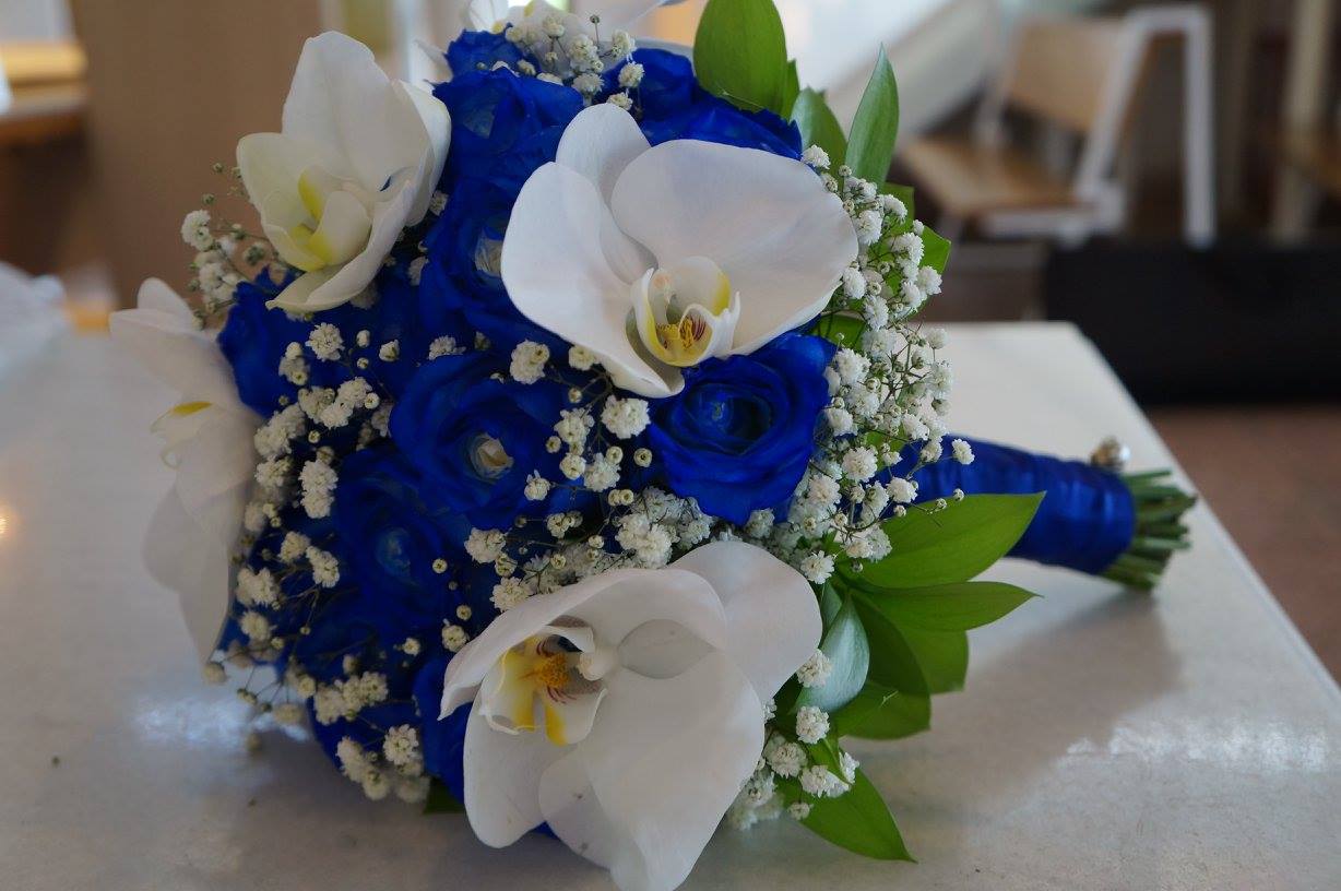 Dona Luiza flores: Buquê de Noiva - Azul e Branco