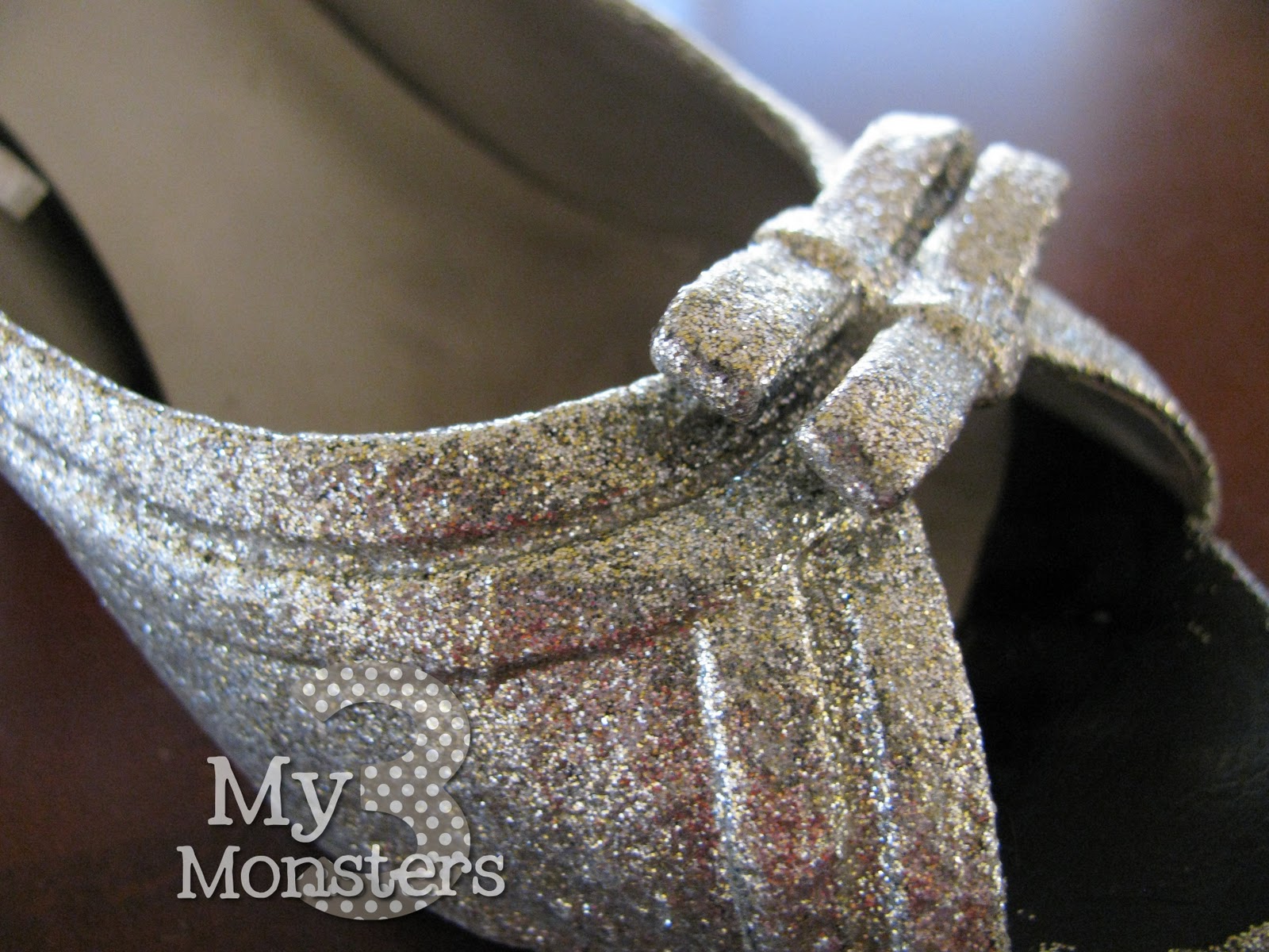 My 3 Monsters: Day 20: Glittery Shoes