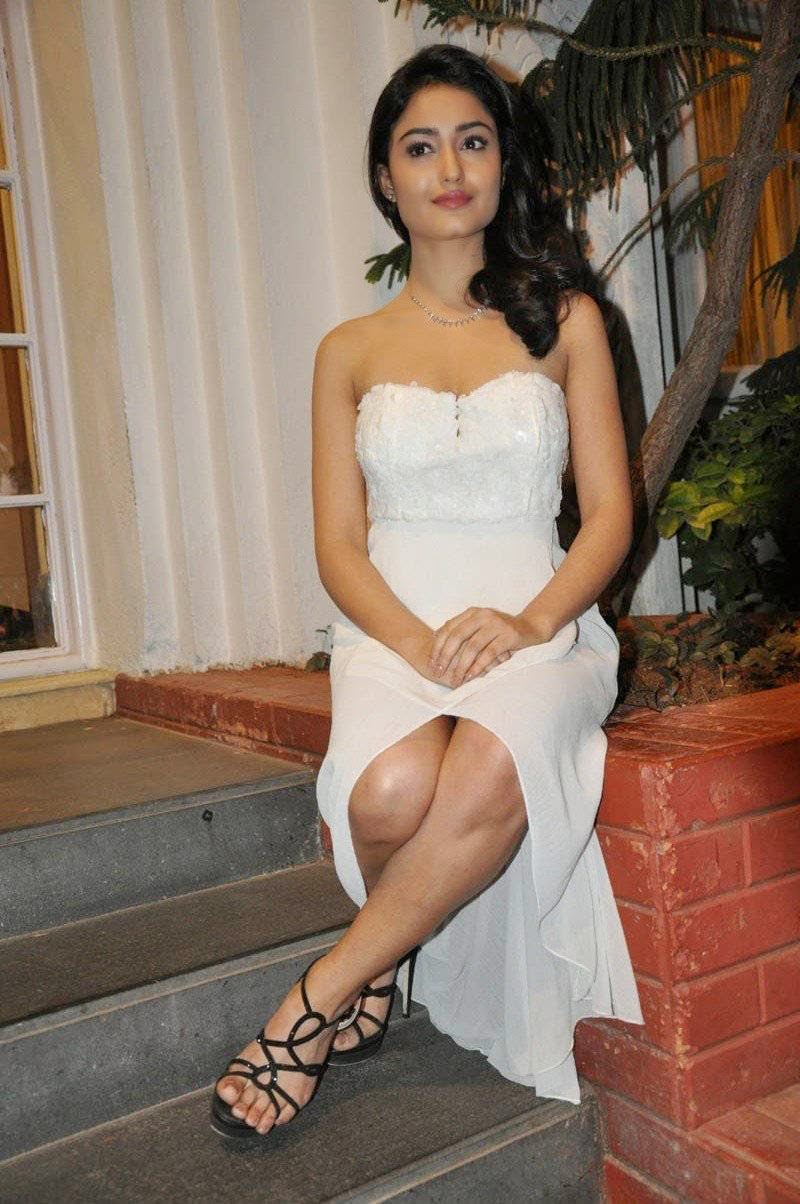 Dehleez star plus tv actress tridha choudhary hot photos - 2017-2018