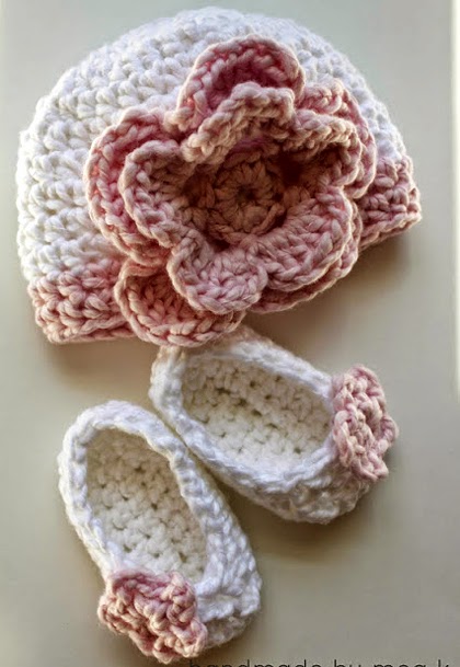 Flower Newborn Hat Crochet Pattern