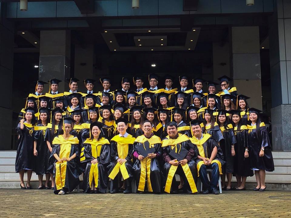 An entire Accountancy class from Ateneo de Davao University graduates with Latin honors