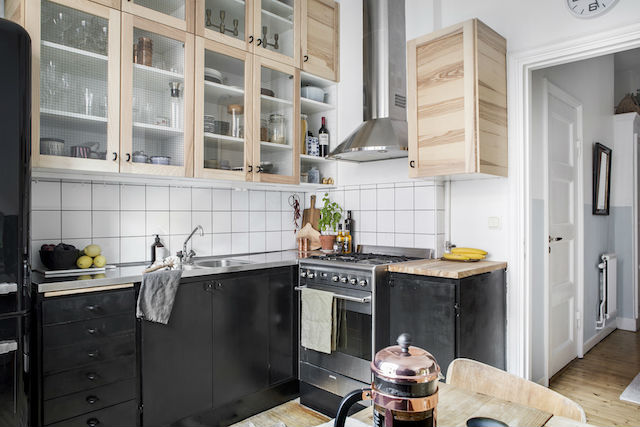 Cómo conseguir más espacio de almacenaje en tu cocina y mejorar su apariencia