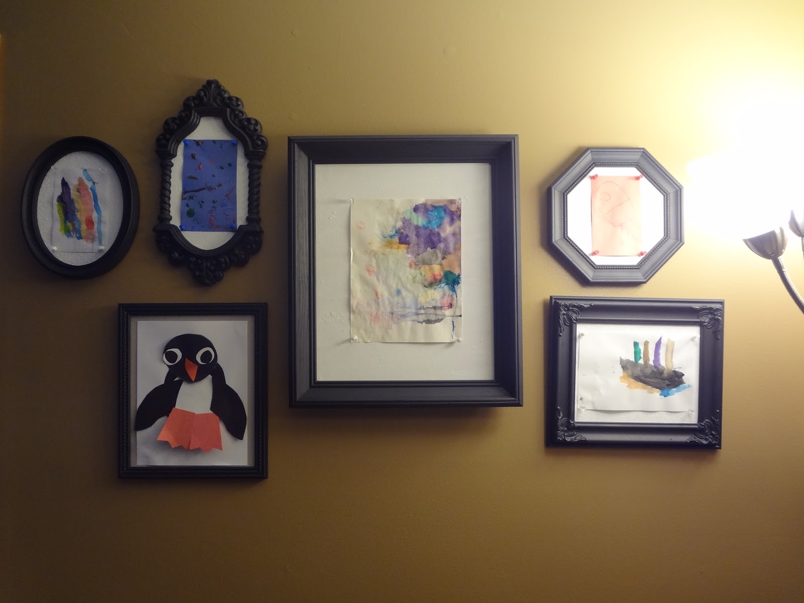 ID Mommy DIY Kids' Art Gallery Wall