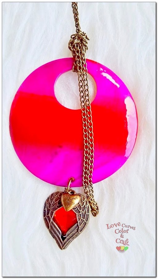 Collar-de-madre-perla-y-alambre