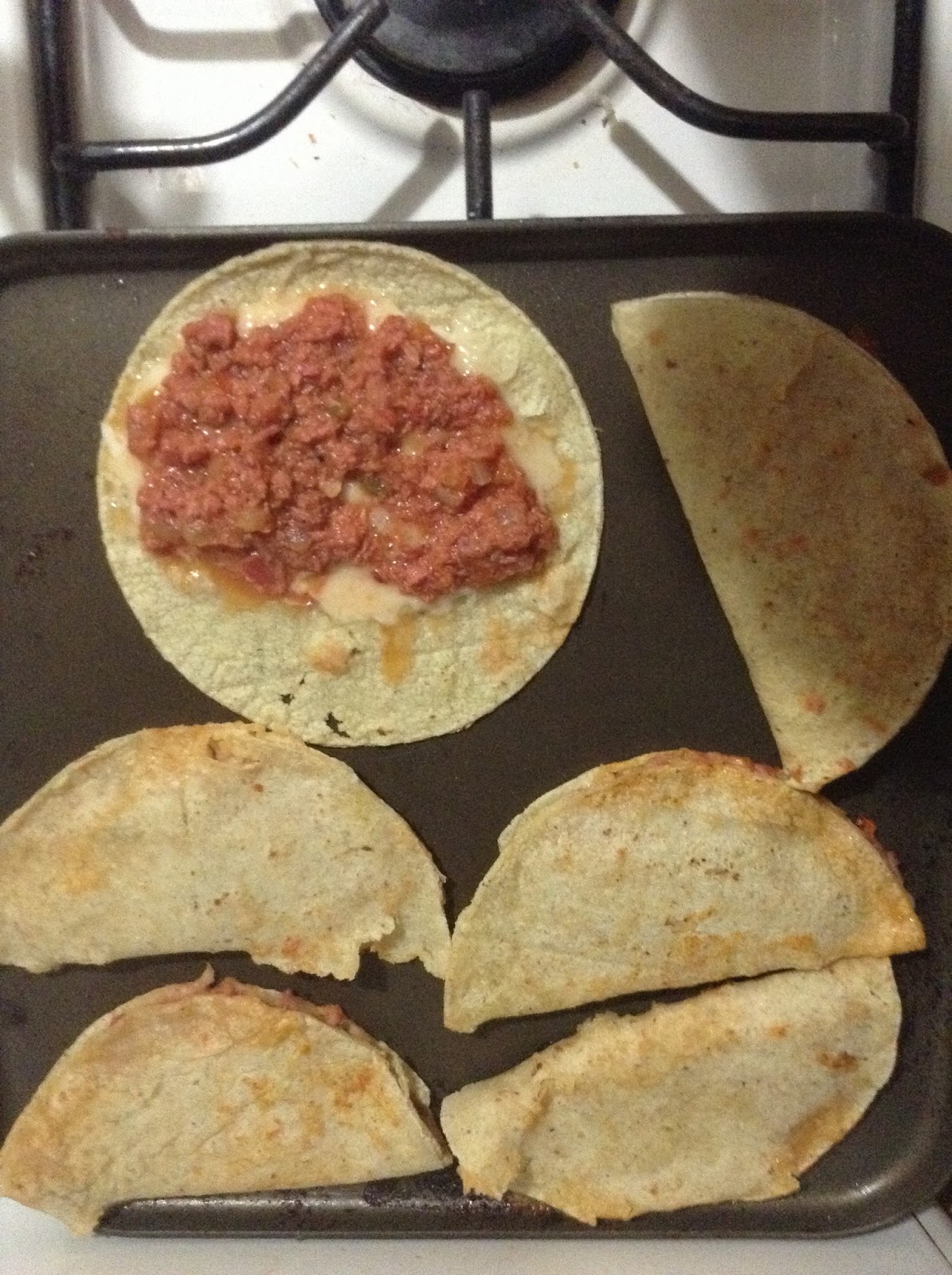 365 RECETAS PARA LA RECIEN CASADA: MENU 133: TAQUITOS DE MARLIN