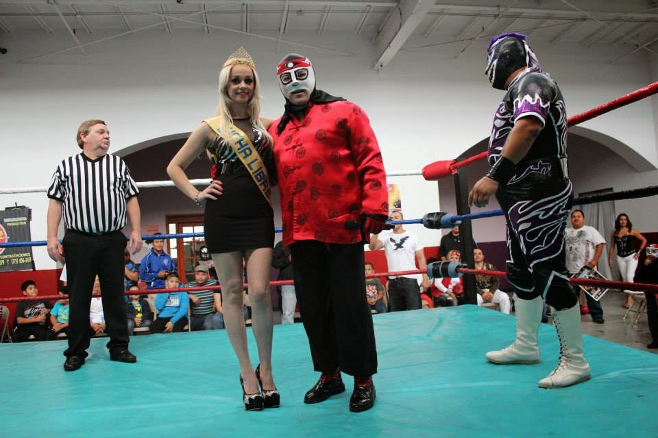 LUCHA LIBRE CHICAGO (LUCHA LIBRE TOTAL ) LUCHA LIBRE TOTAL PRESENTA A