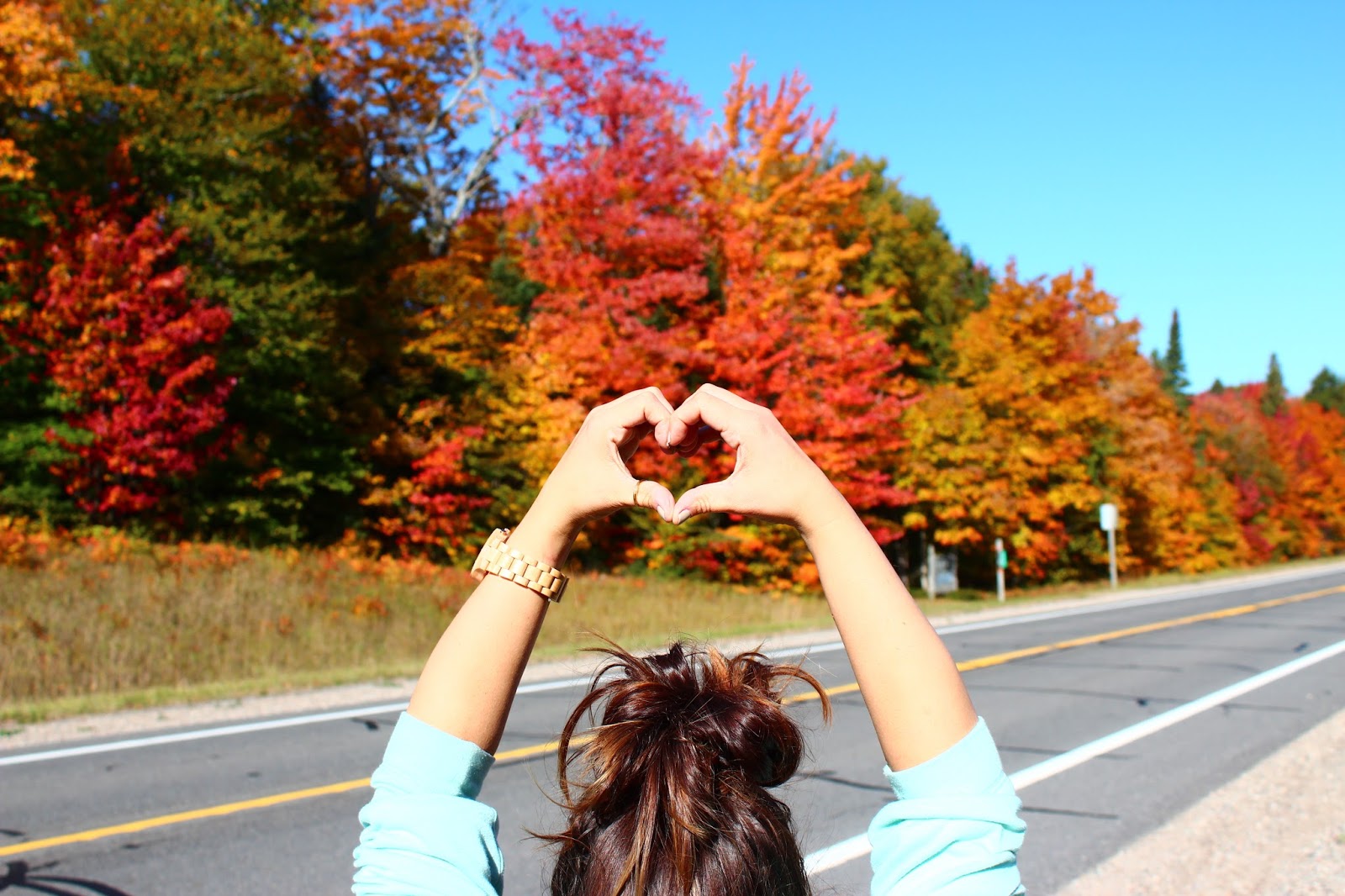 fall-date-ideas-fashion-meets-food