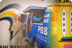 Bantu Pemkot Jayapura, Bank Papua Serahkan Mobil Operasional PBB