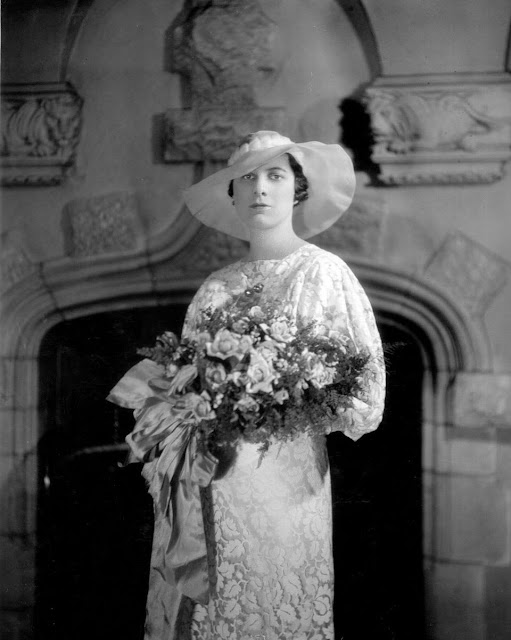 Brides and Wedding Fashion in Cleveland From the 1930s and 1940s ...
