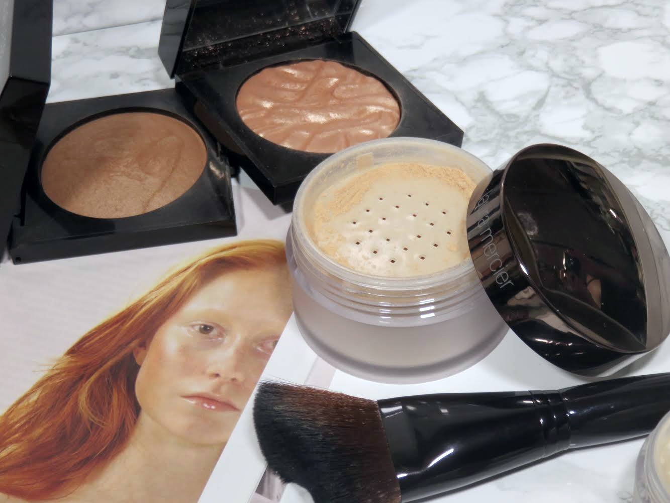 Review | Laura Mercier Translucent Loose Powder Glow | PRETTY IS MY PROFESSION