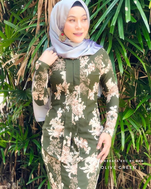 Model Baju Batik Wanita Islami Kekinian dan Modern