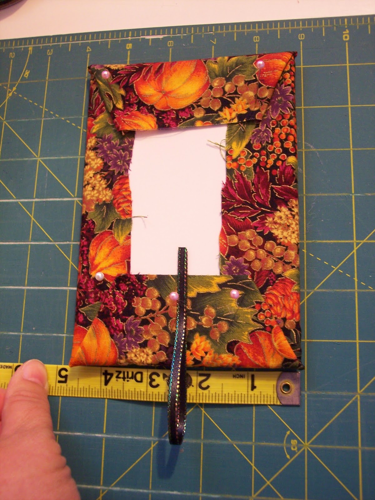 The Happy Stitcher Flat ornament finishing