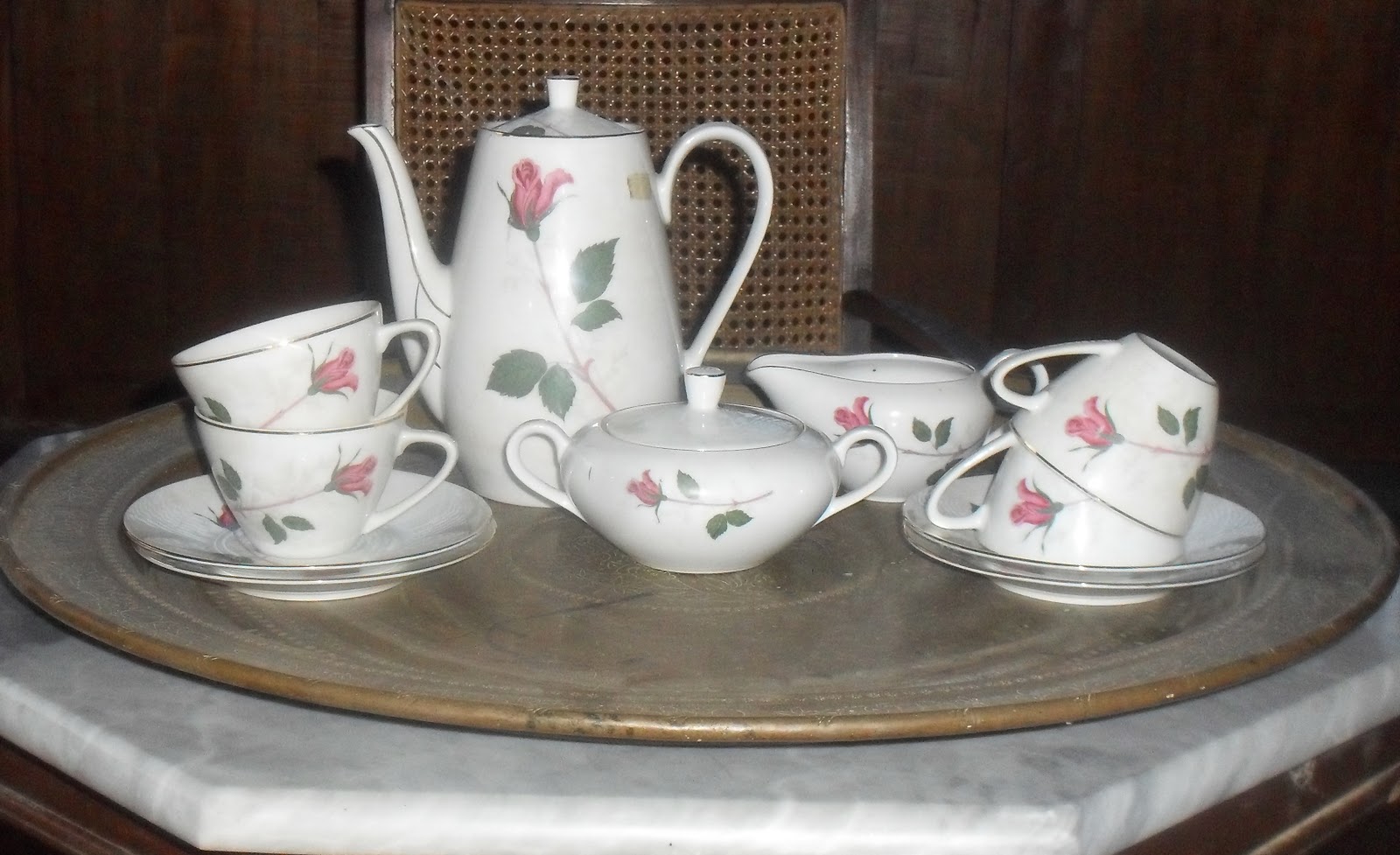 d'mange antique Made In Japan Tea Set Antique Royal Crown China (TS 4)