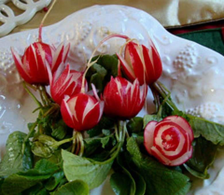 European Cutie ♥ rose bowl "rose radishes" ♥