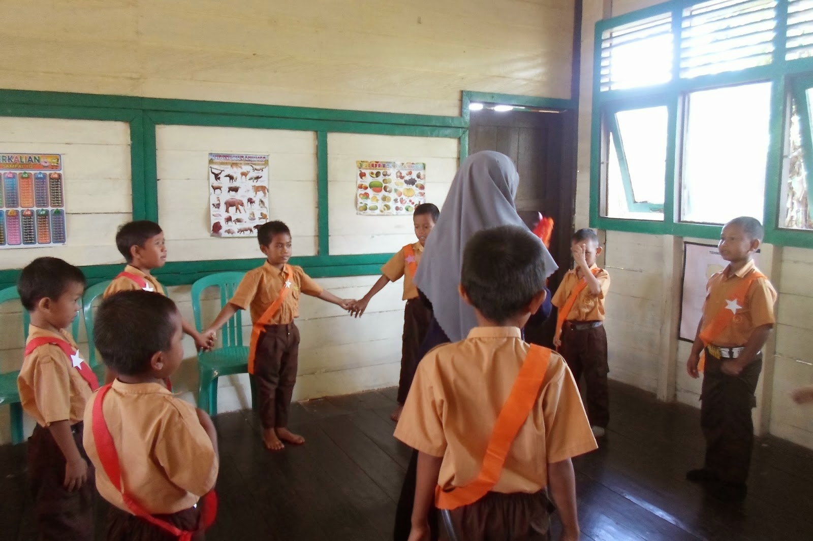 MODEL PEMBELAJARAN KOOPERATIF TIPE TALKING STICK | PENDIDIKAN