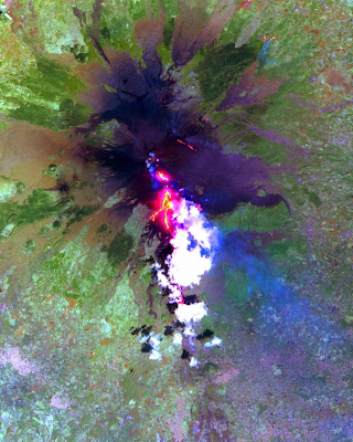 Una nova investigació utilitza satèl·lits per predir el final de les erupcions volcàniques