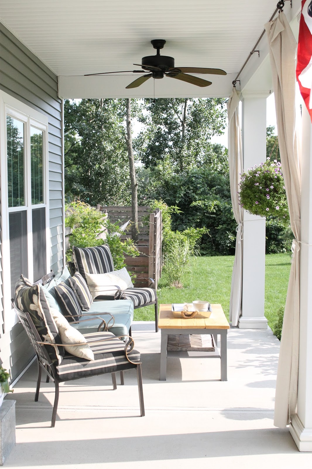 50 DIY Outdoor Coffee Table (IKEA hack) The Unique Nest