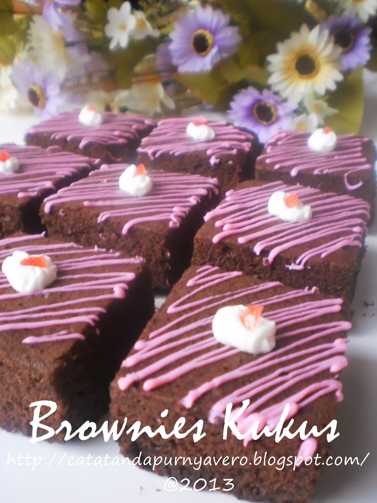 Siapa yang gak suka brownies,,,,,paling sukaaaa,,,,tapi lebih suka yang