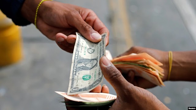 Más envíos y menos bienes: El impacto de la hiperinflación venezolana en las remesas