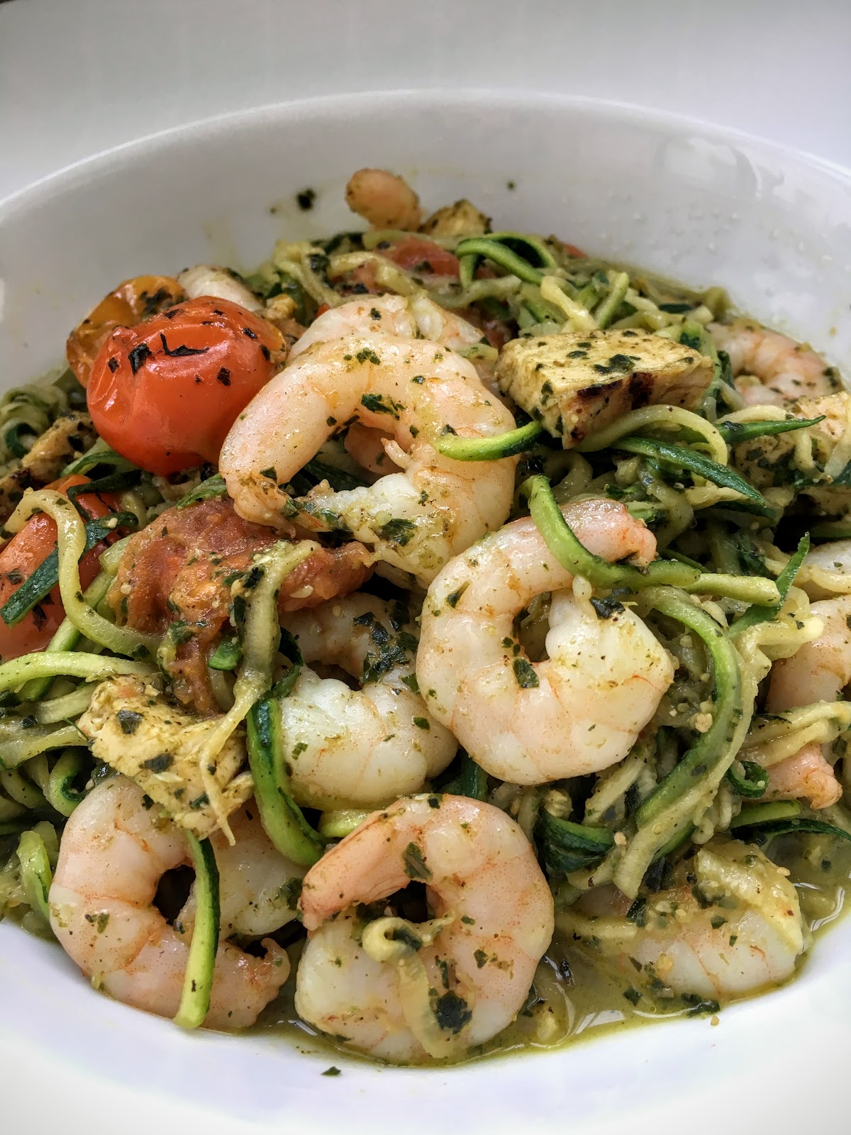 pepsakoy Sautéed Prawns & Zoodles with Pesto Sauce