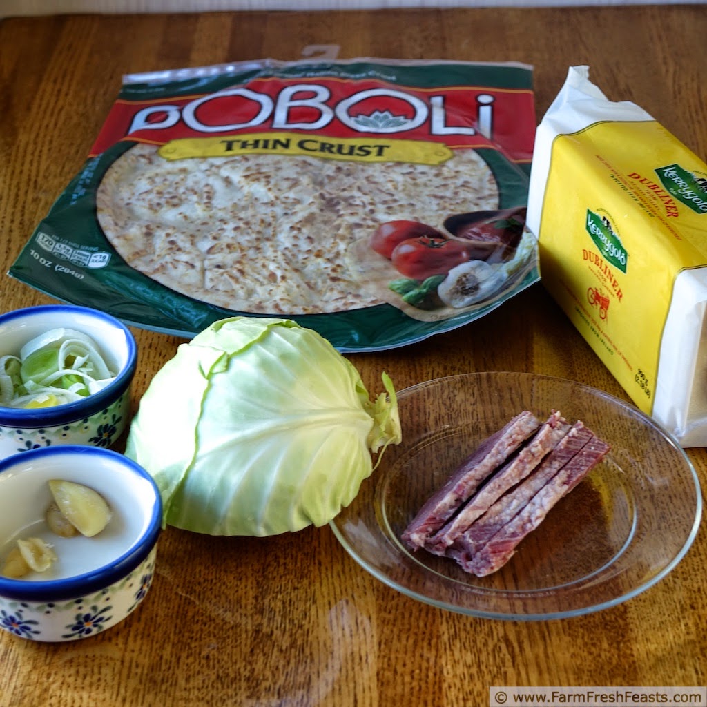 http://www.farmfreshfeasts.com/2015/03/corned-beef-cabbage-and-dubliner-pizza.html