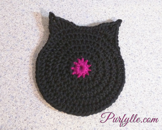 Pointy Eared Kitty-cat | Crochet Cat Coaster