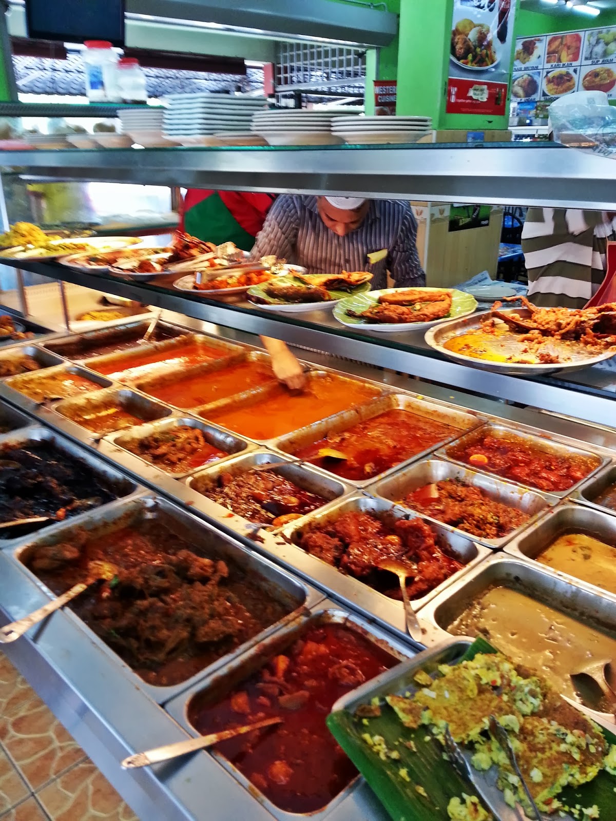 Venoth's Culinary Adventures Nasi Kandar Fareed...Line Clear