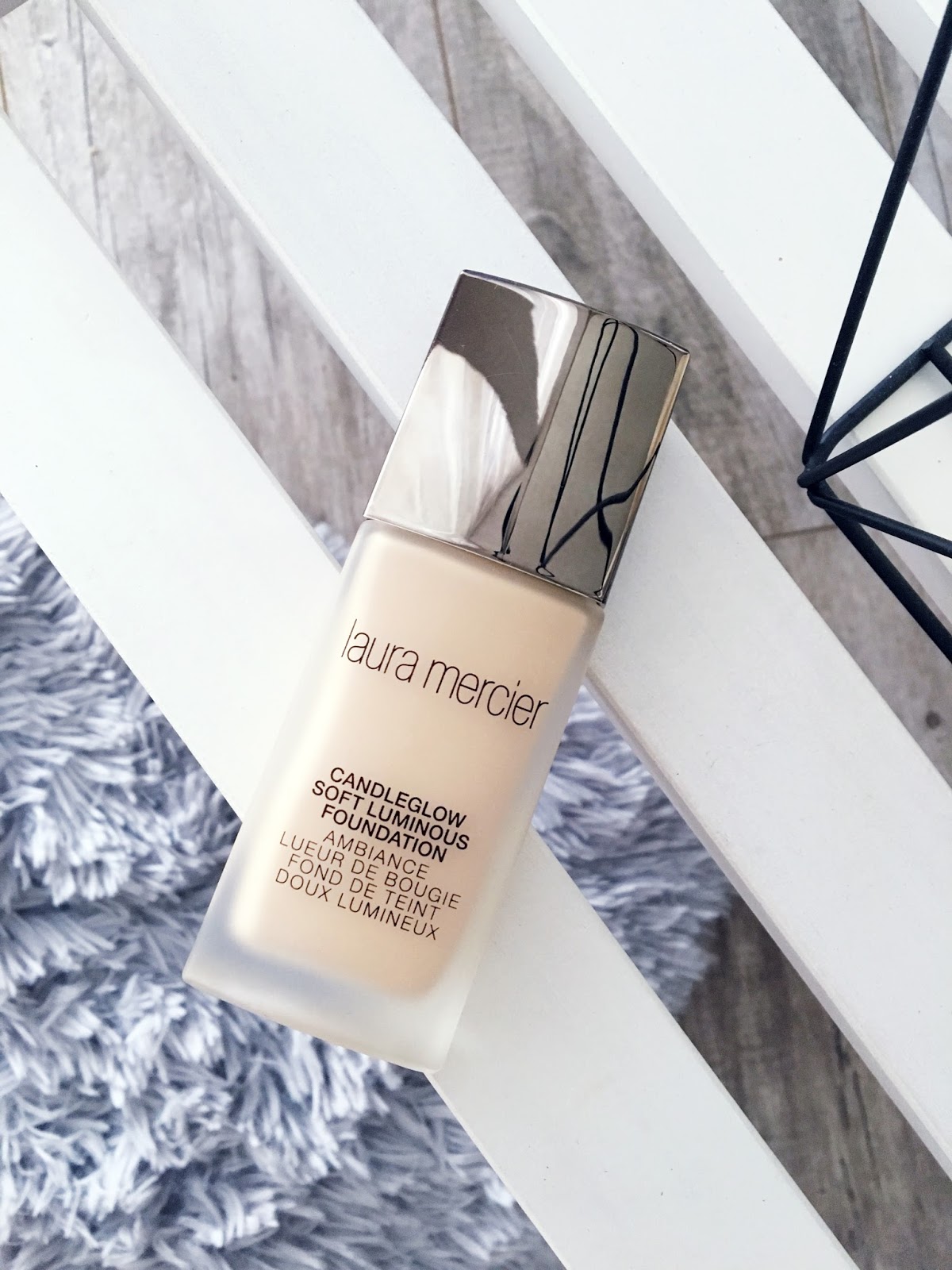 podkład laura mercier candleglow podkład laura mercier candleglow