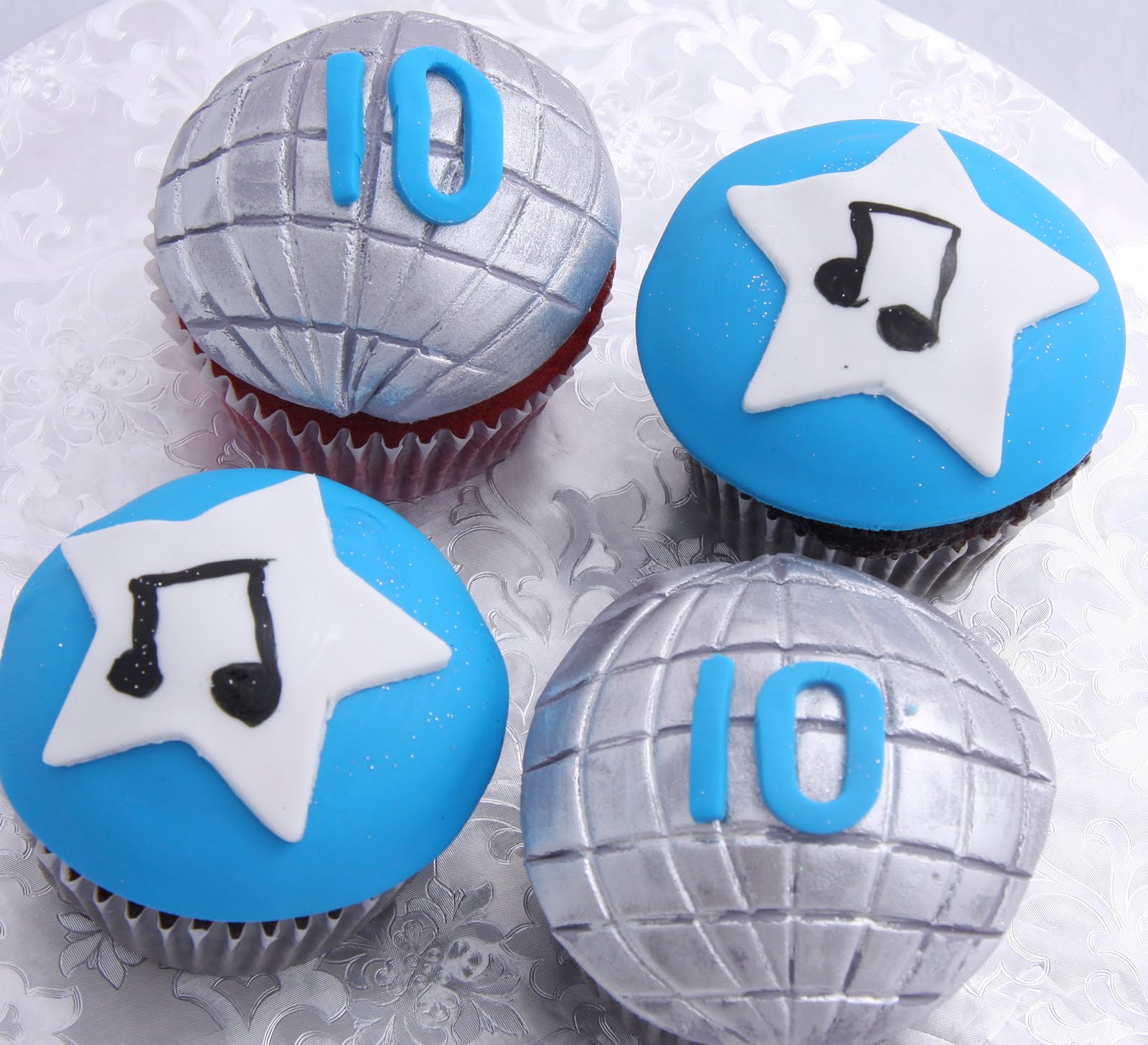 The Crimson Cake Blog Disco Cupcakes!