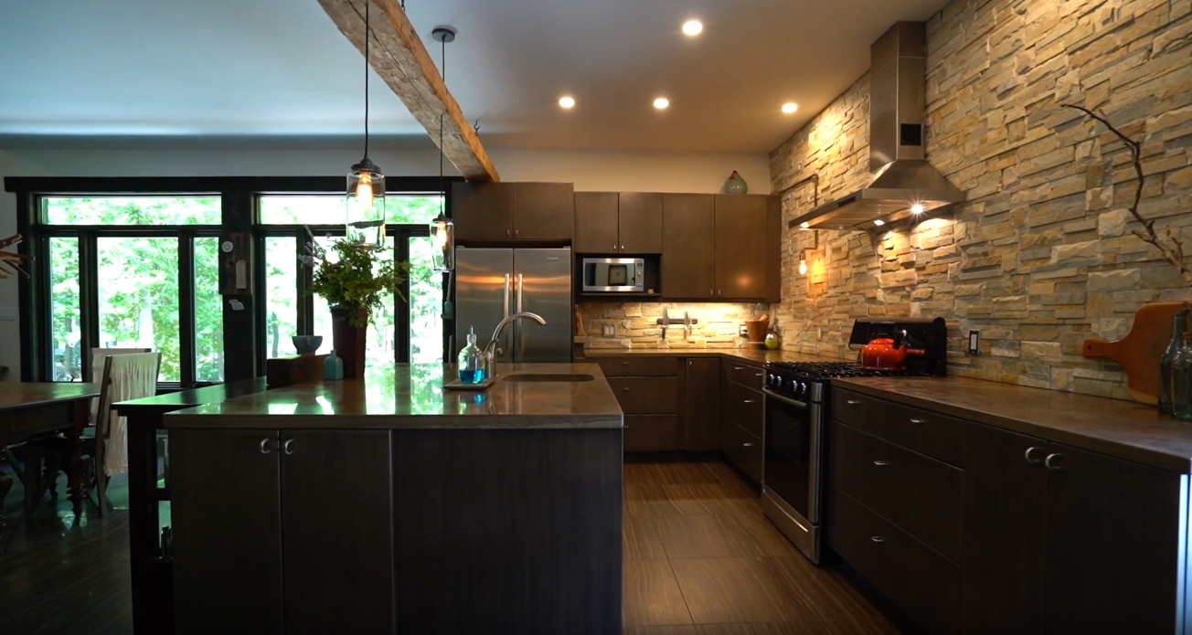 18 Photos vs. 101 Borchardt Rd, Lion's Head, ON vs. Home Interior Design Tour