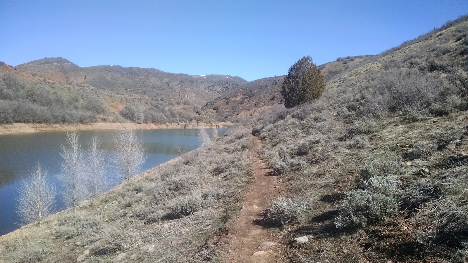 Running on Eddie Causey Reservoir Skullcrack Trail Hike