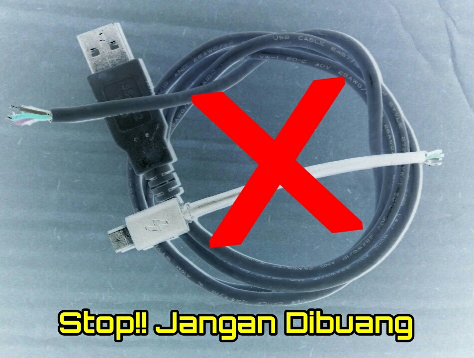 Memperbaiki, Menyambungkan kabel USB charger Android warna merah, putih