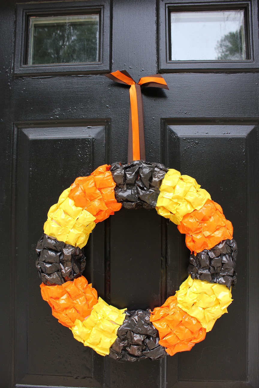 <em>The Handcrafted Life</em> Pinterest Project Halloween Candy Wreath