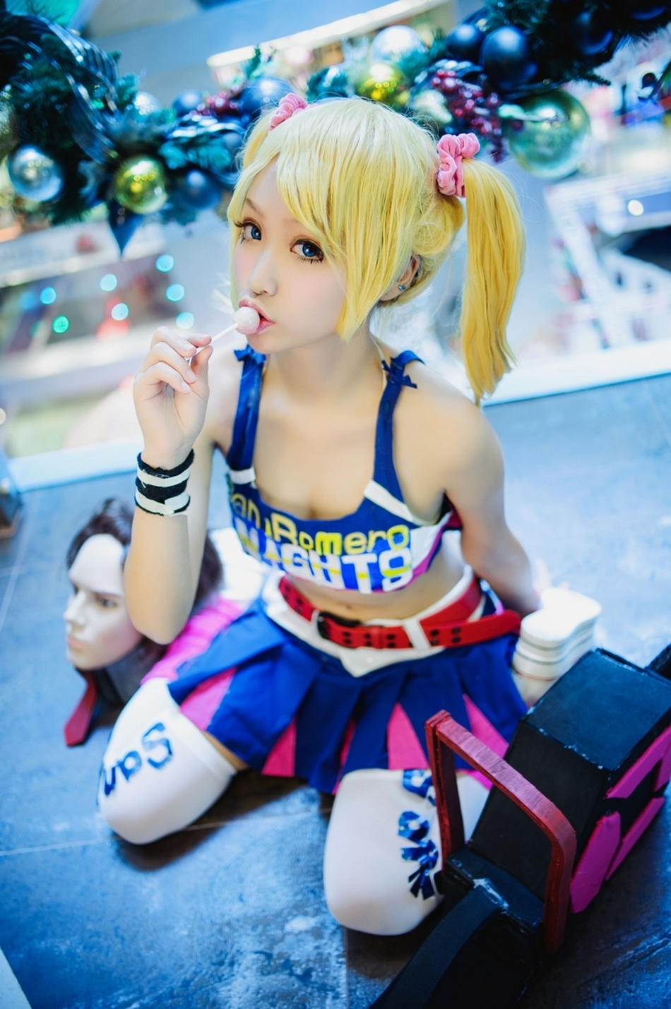 sexy juliet starling cosplay