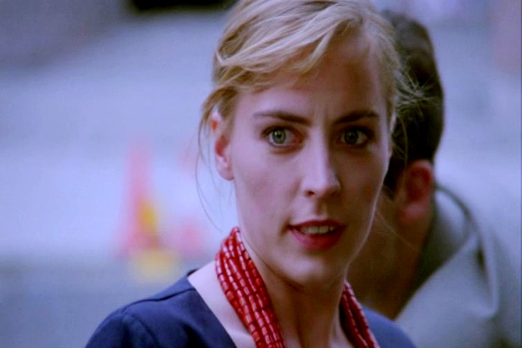 Saskia reeves Saskia reeves