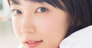 Yoshioka Riho 吉岡里帆, Shonen Magazine 2019 No.41 (少年マガジン 2019年41号) - Idol