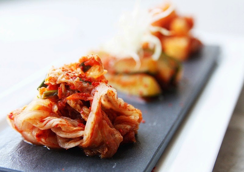 Magosaburo Wagyu Lava Set Three Kinds of Assorted Kimchi