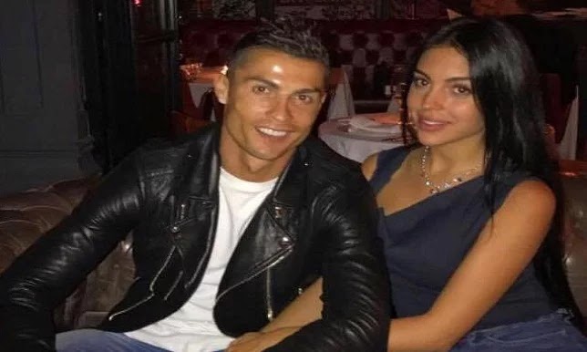 صديقة رونالدو أثارت جنون جماهير البرتغال