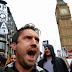Indignados por la decapitación de Henning, británicos marchan contra la violencia en Siria