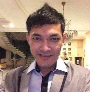 Yasirli Amri Internet Marketer Indonesia Bukan Pembicara Internet Marketing Yang Ngaku Paling Hebat. Ayo Cari Cara Nyari Duit Di Internet, Ayo Gedein Anunya Indonesia!