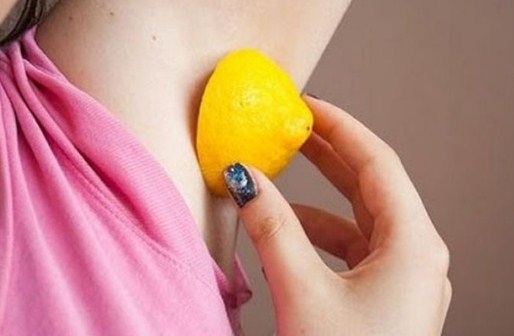 Menghilangkan Bau Badan Dengan Lemon