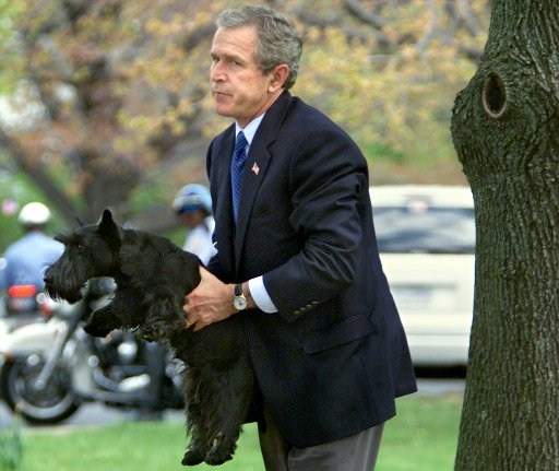 Pictures Portal: World leaders and their pets