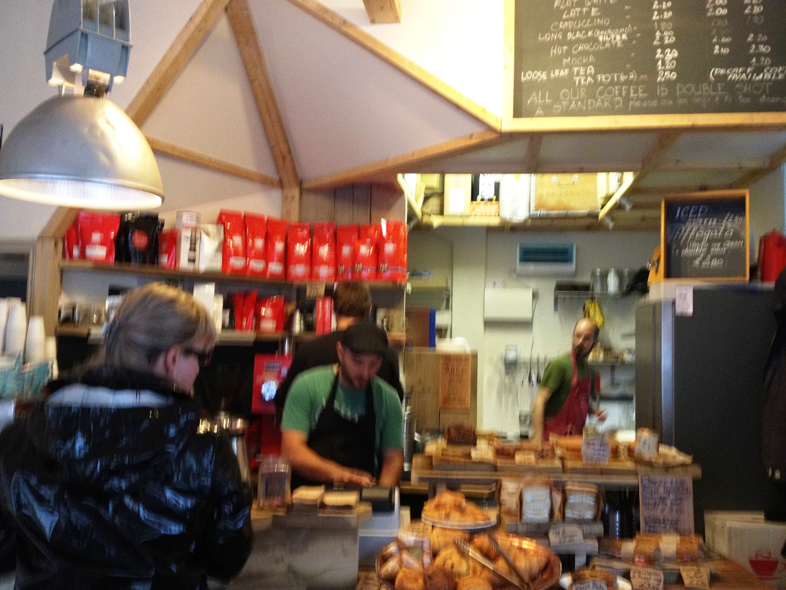 Damn Fine Joe Coffee reviews and Cafe culture Vagabond, Finsbury