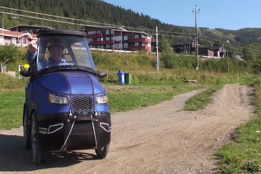 下雨也可躺著騎，四輪電單車 PodRide